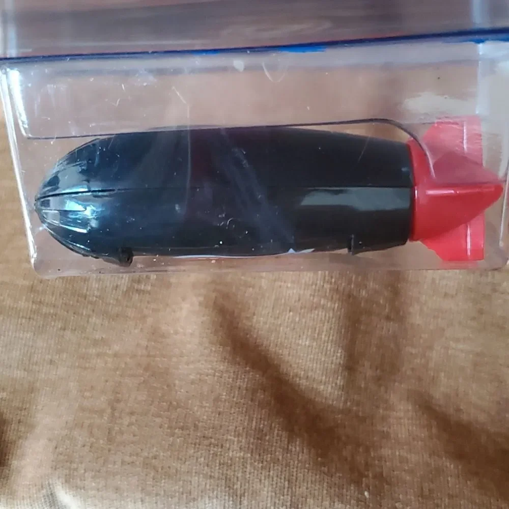 Hot Wheels 1998 Blimp 24088 NIP